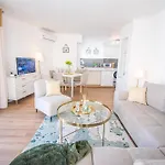 Bright 1bedroom Apartment, Steps To Juan Les Pins Apartment *