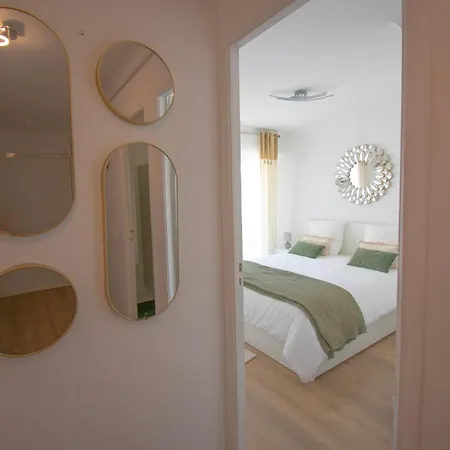 Bright 1bedroom Apartment, Steps To Juan Les Pins 앙티브