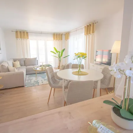 Bright 1bedroom Apartment, Steps To Juan Les Pins 아파트